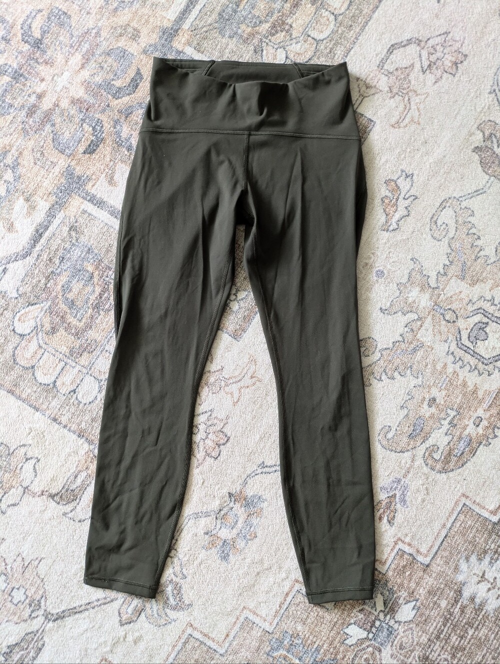 Lululemon Train Times 7/8 Leggings